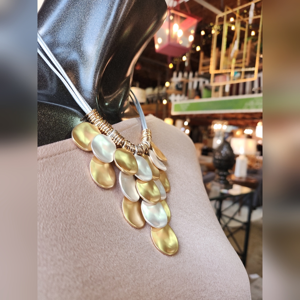 💛Goldtone and Silvertone🤍 Disc Statement Piece w/ Silvertone Cord Necklace